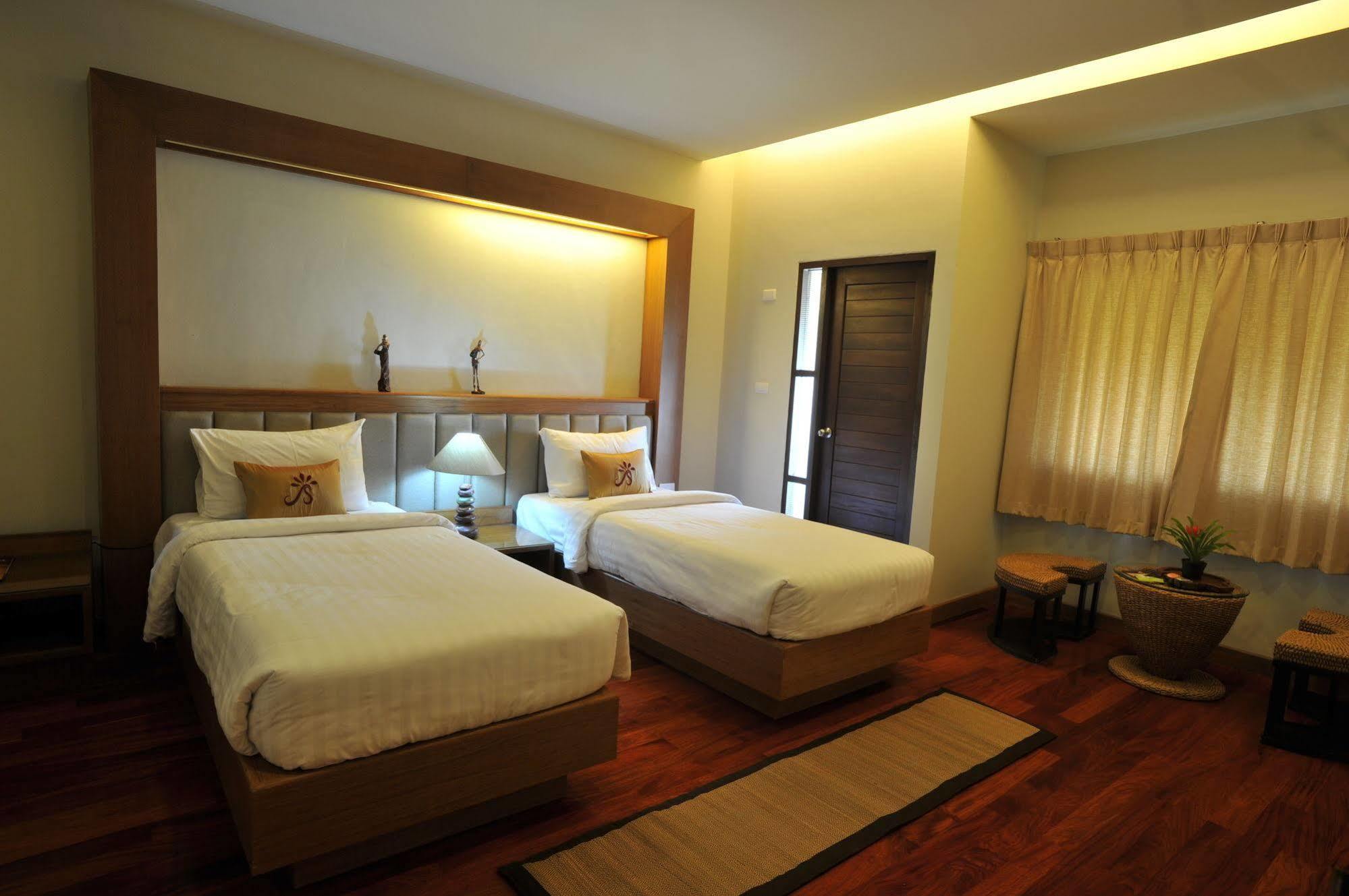 The Charm Boutique Resort Khon Kaen Extérieur photo